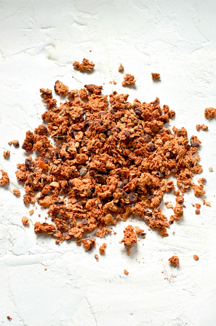 csokis-mogyorós granola
