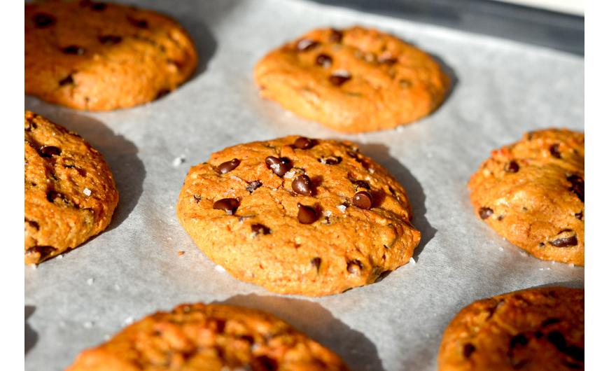 Édesség gyerekeknek: sütőtökös chocolate chip cookie